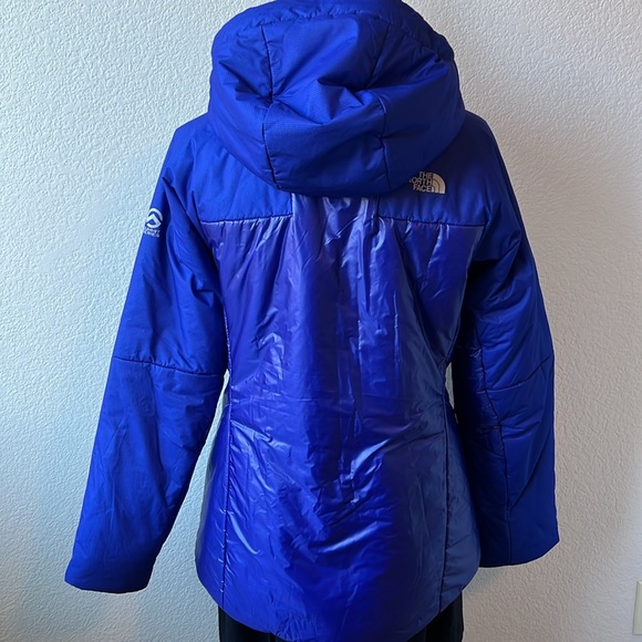 Like New - THE NORTHFACE Summit Series - Picture 4 of 5